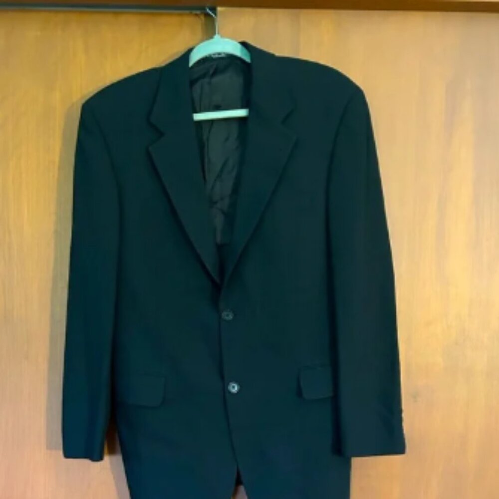 Hugo Boss black wool blazer